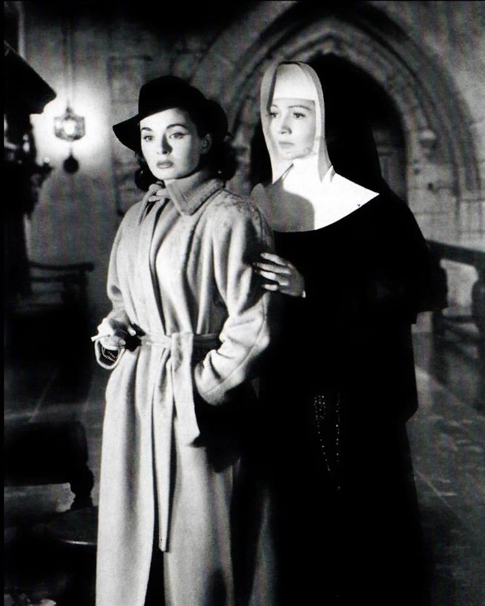 丘の雷鳴の画像