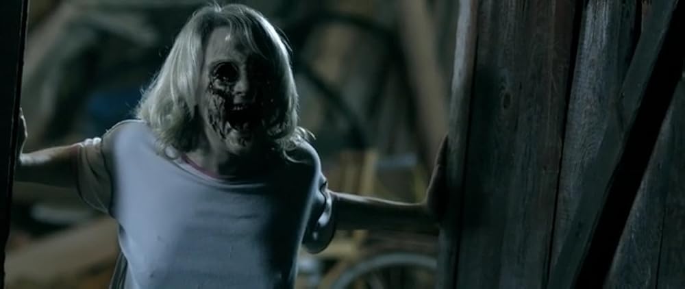 ザ・クロス エクソシストの闇の画像