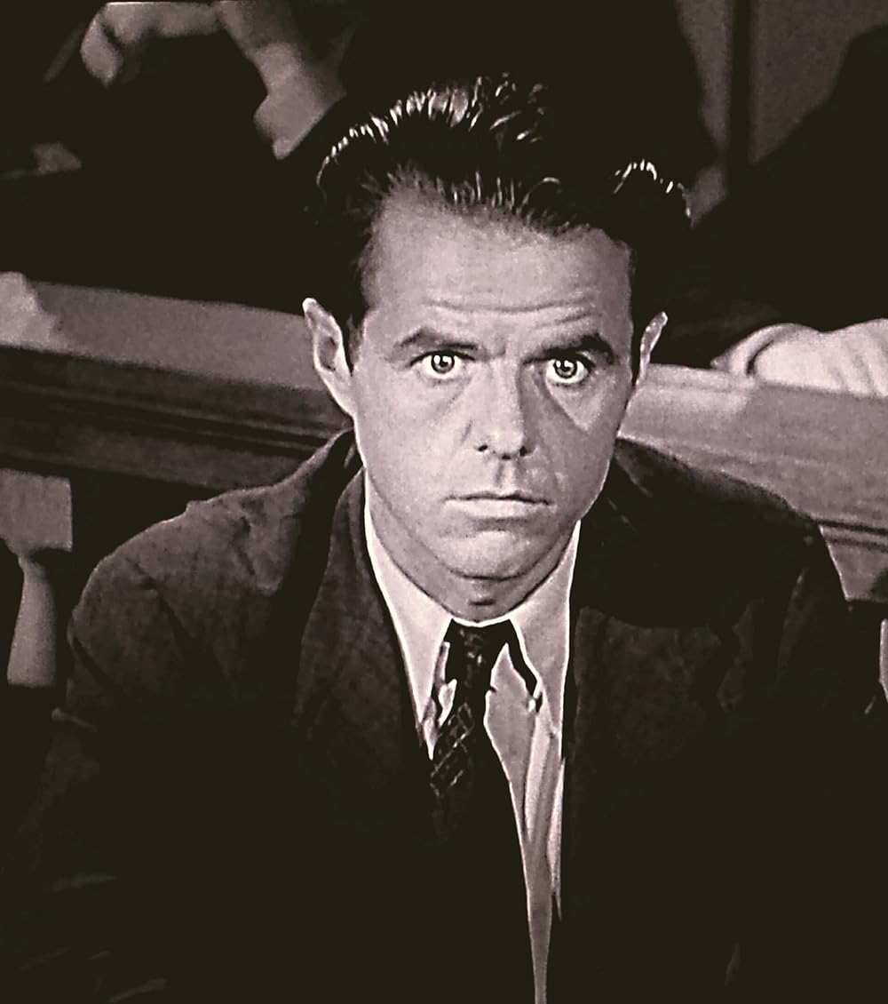 3階の見知らぬ男の画像