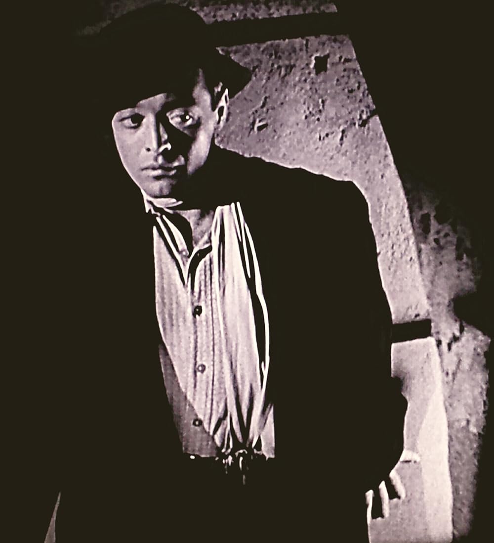 3階の見知らぬ男の画像