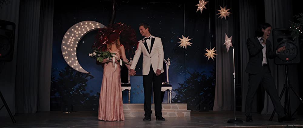 「キャリー」クロエ・グレース・モレッツ & アンセル・エルゴートの画像