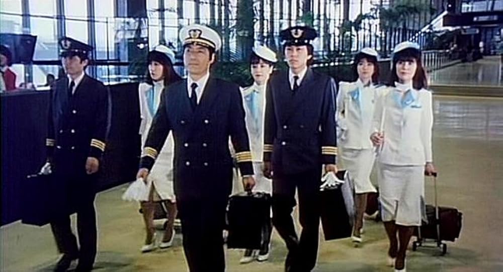 スチュワーデス・スキャンダル 獣のように抱きしめての画像