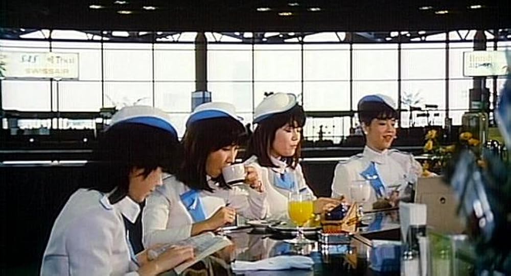 スチュワーデス・スキャンダル 獣のように抱きしめての画像