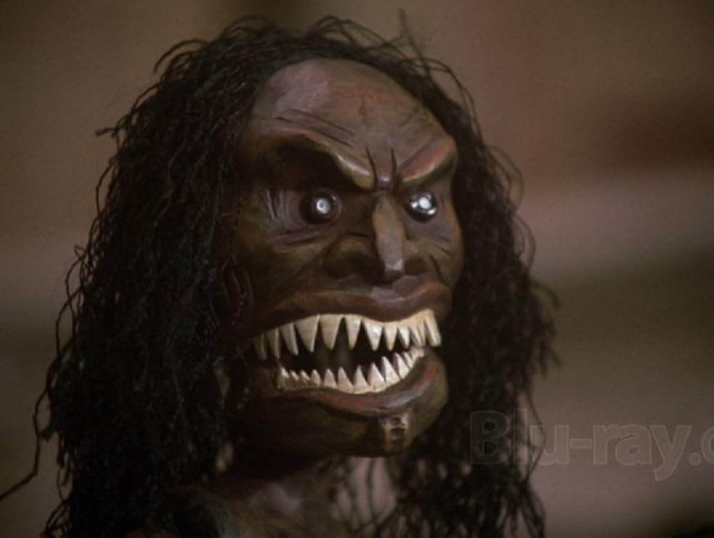 恐怖と戦慄の美女の画像