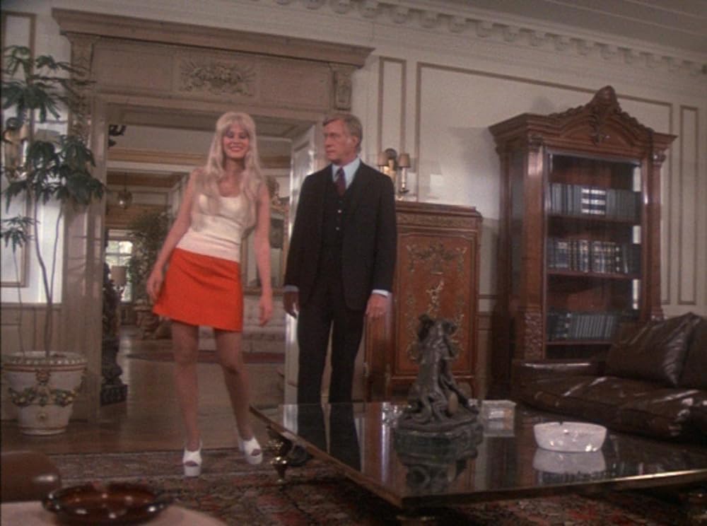 恐怖と戦慄の美女の画像