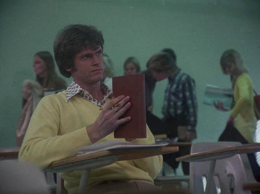 恐怖と戦慄の美女の画像