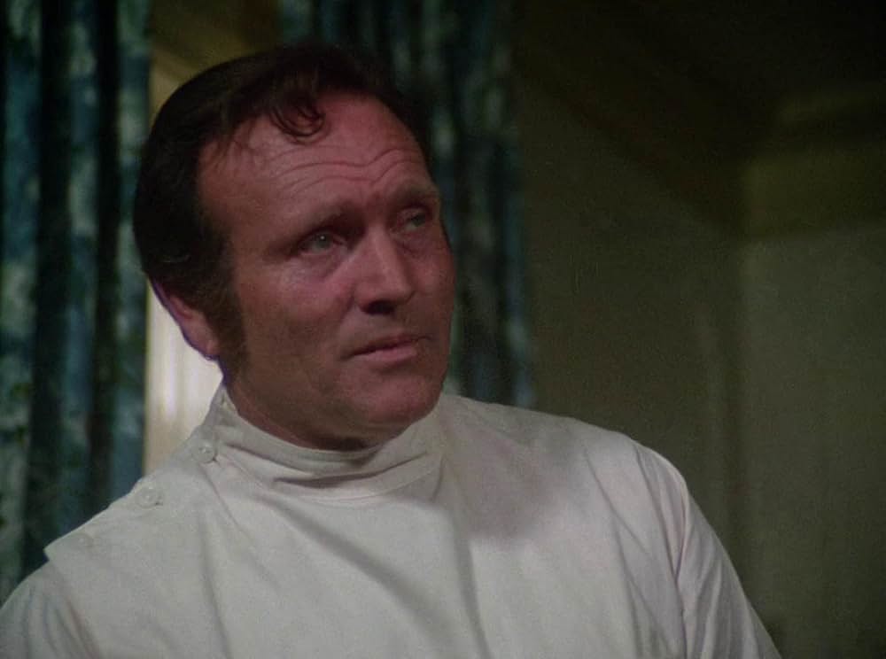 恐怖と戦慄の美女の画像