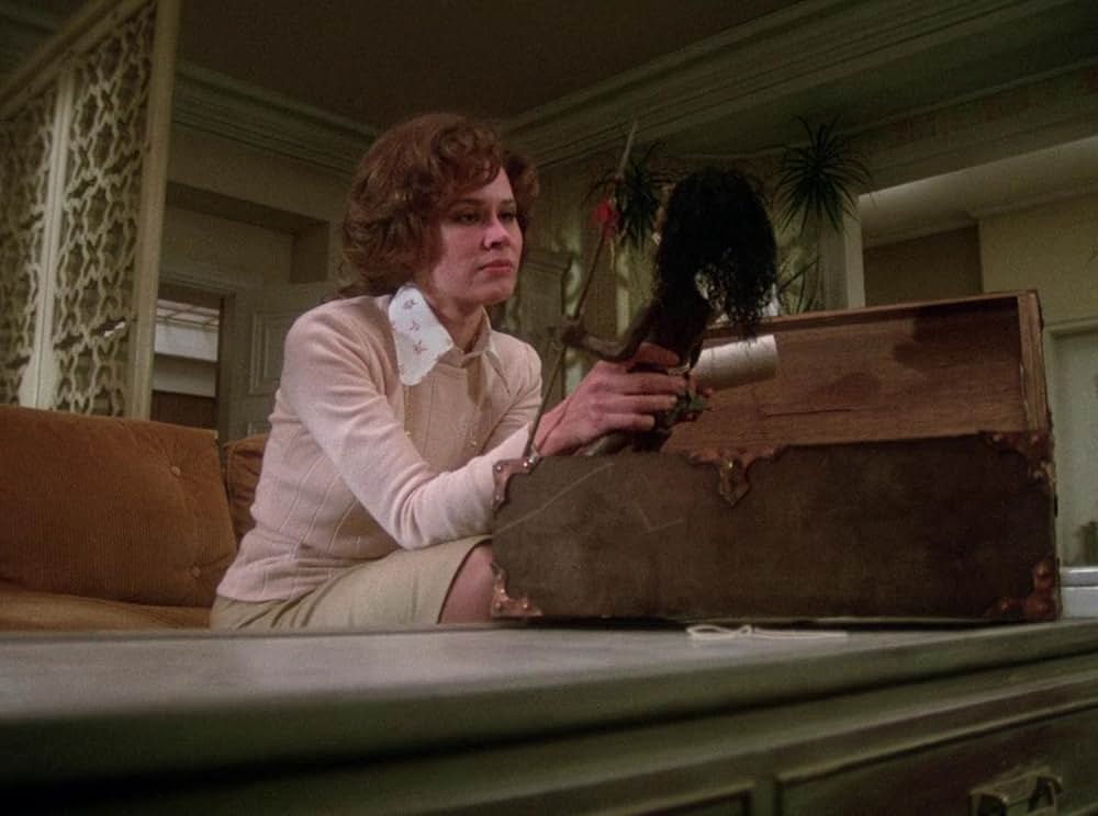 恐怖と戦慄の美女の画像