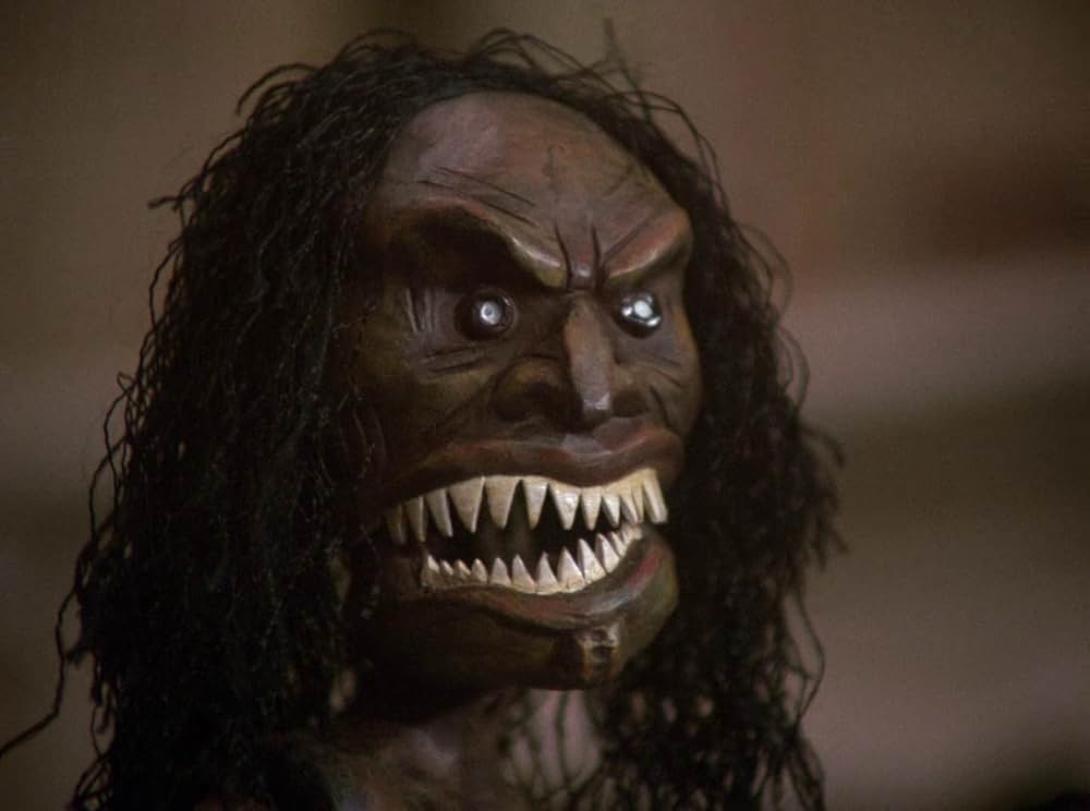 恐怖と戦慄の美女の画像