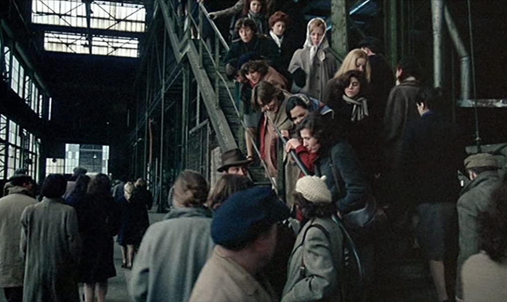 パリの灯は遠くの画像