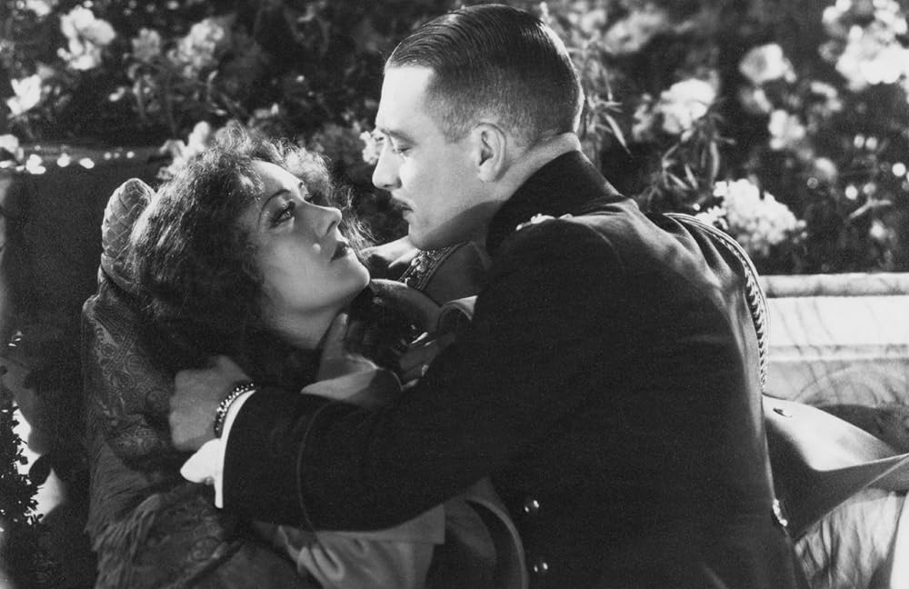 クィーン・ケリーの画像