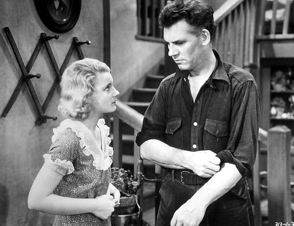 北海の漁火の画像