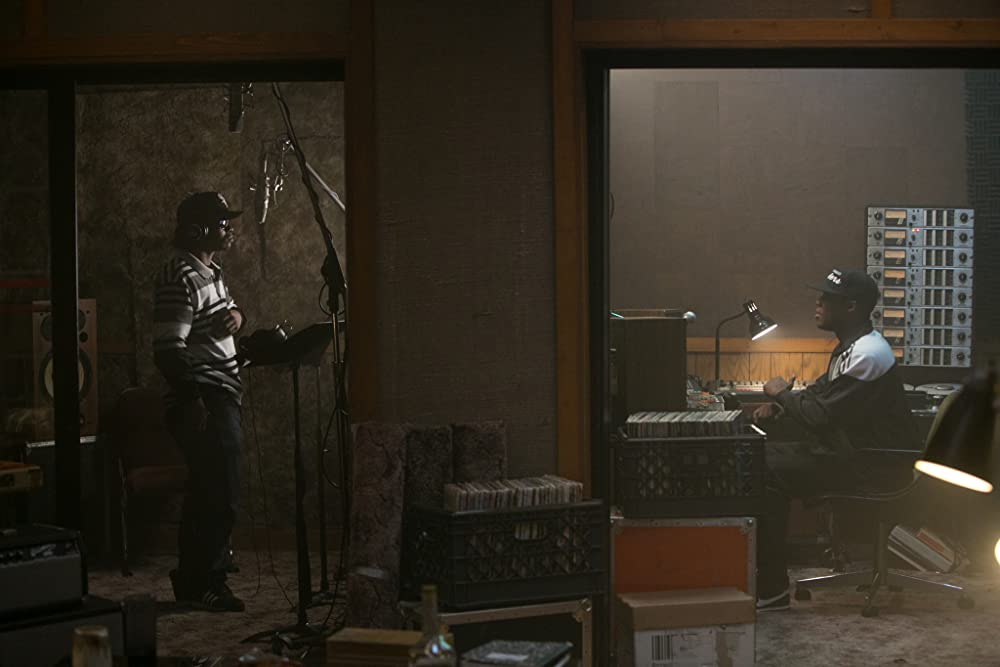 ストレイト・アウタ・コンプトンの画像