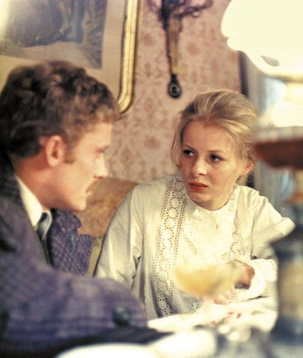 「約束の土地」アンナ・ネフレベッカ & ダニエル・オルブリフスキーの画像