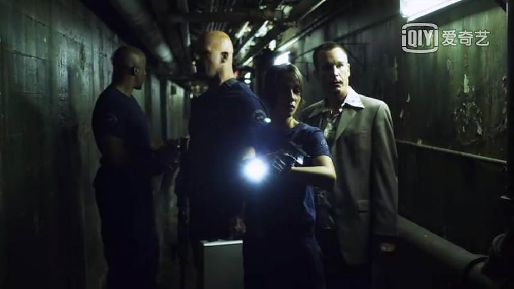 スティーヴ・オースティン S.W.A.T.の画像