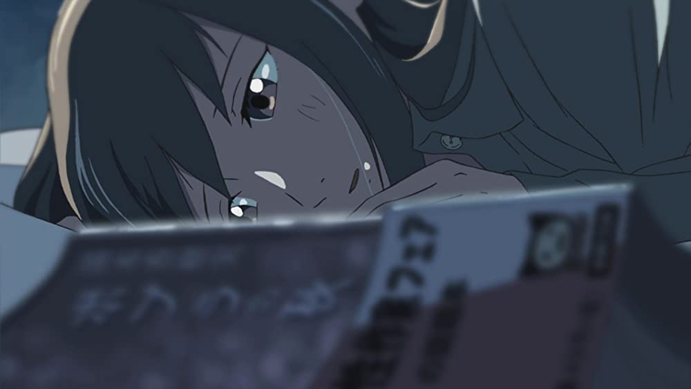 雲のむこう、約束の場所の画像