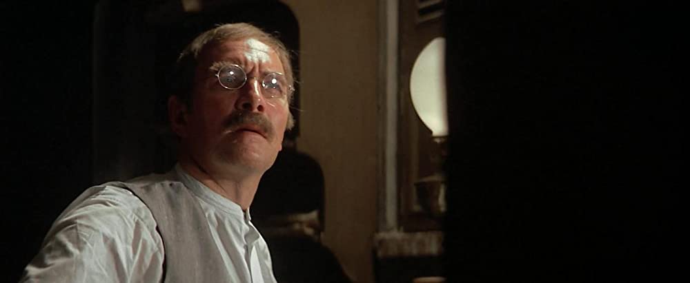 王になろうとした男の画像