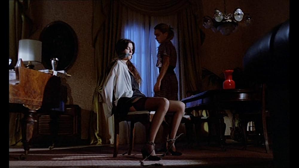 若妻の匂いの画像