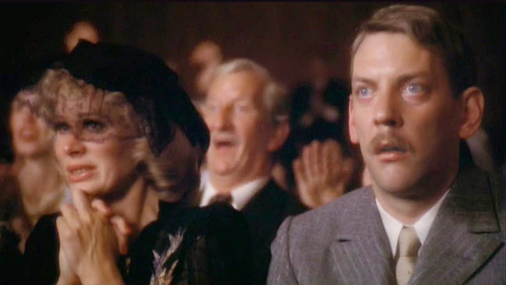 「イナゴの日」ドナルド・サザーランド & カレン・ブラックの画像