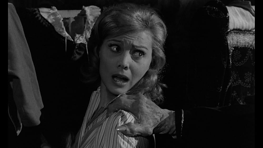 吸血鬼と踊り子の画像