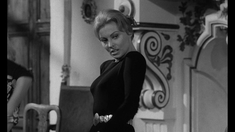 吸血鬼と踊り子の画像