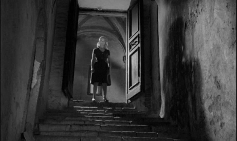 吸血鬼と踊り子の画像