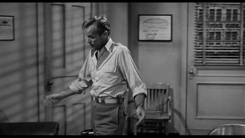 祖国への反逆！第5捕虜収容所の画像