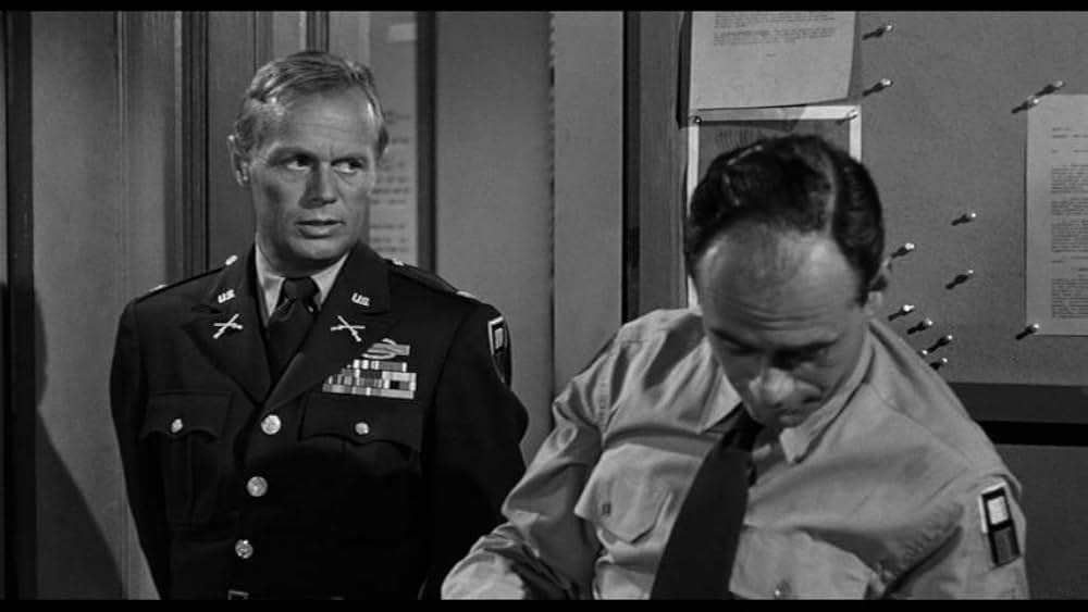 祖国への反逆！第5捕虜収容所の画像