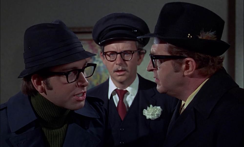 ハダシの重役の画像