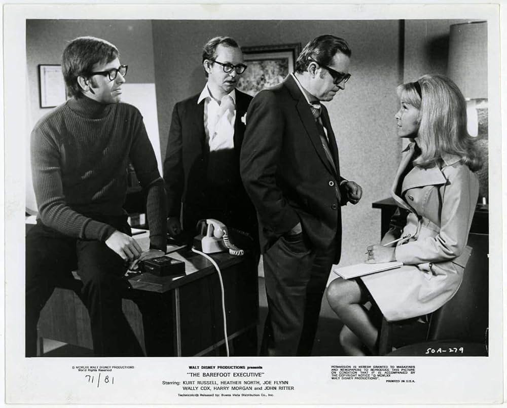 ハダシの重役の画像