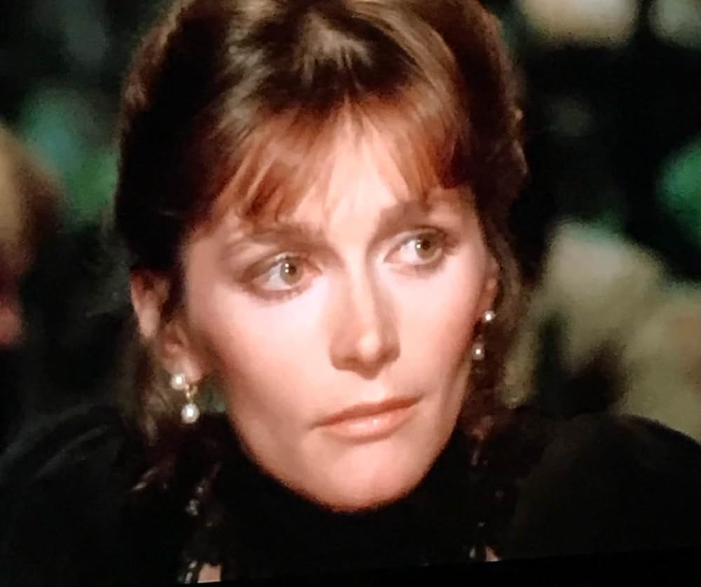 トレンチコート／危険な追跡の画像