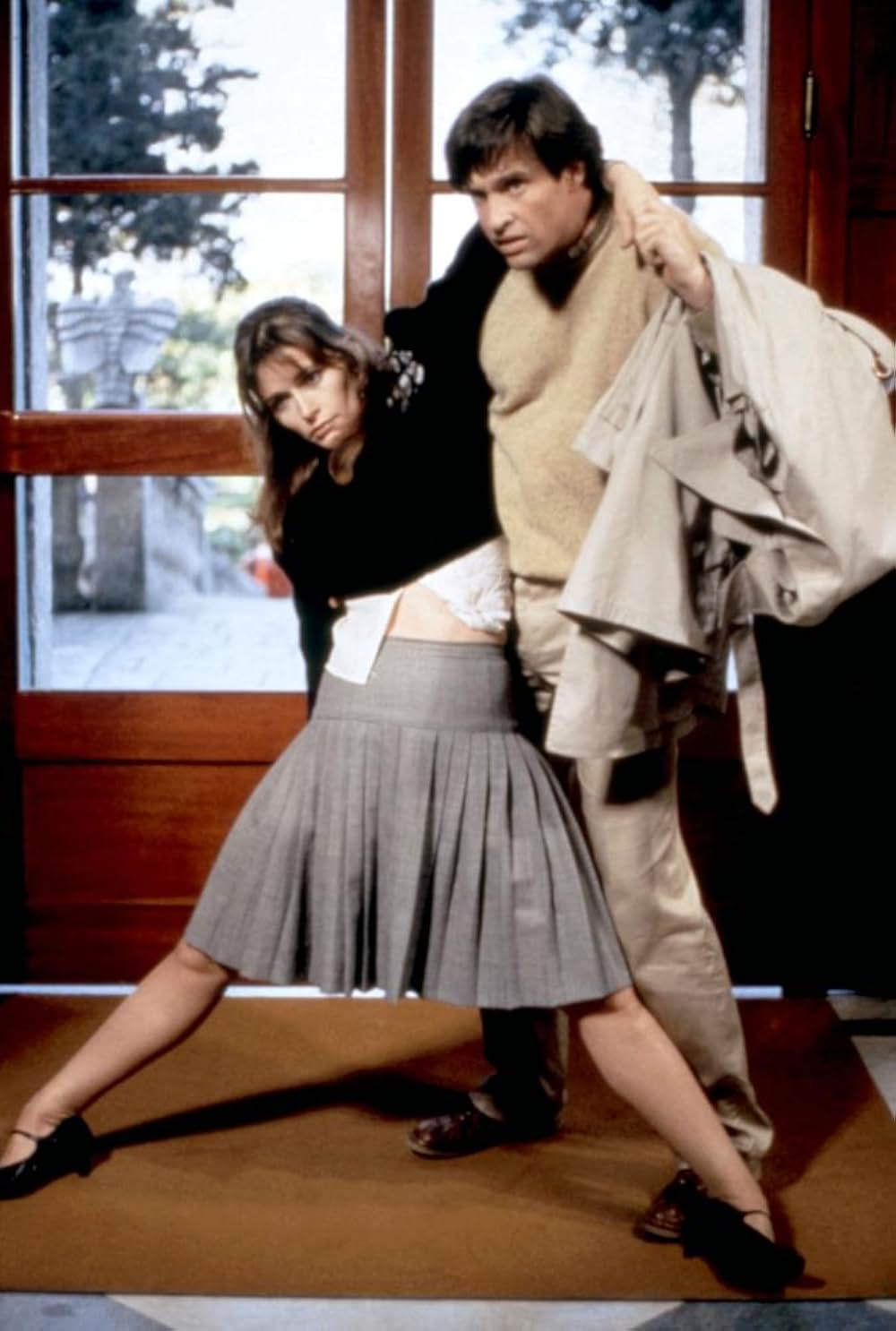 トレンチコート／危険な追跡の画像