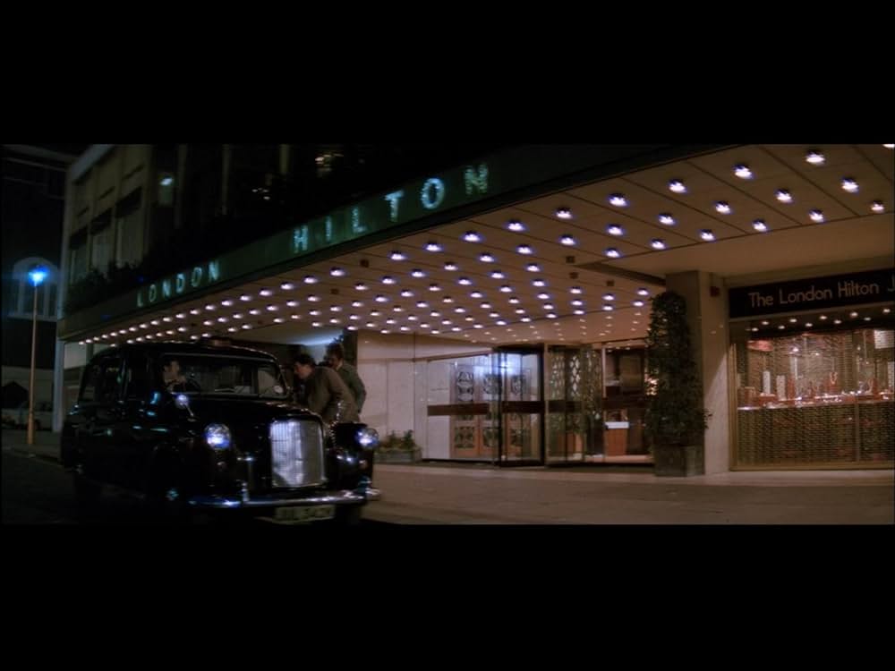 ホップスコッチ／或るエリート・スパイの反乱の画像