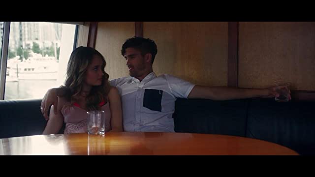 「イット・カムズ」Tom Maden & Cinta Laura Kiehlの画像