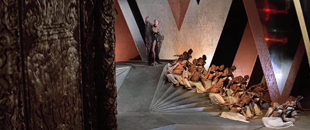 ファニー・レディの画像