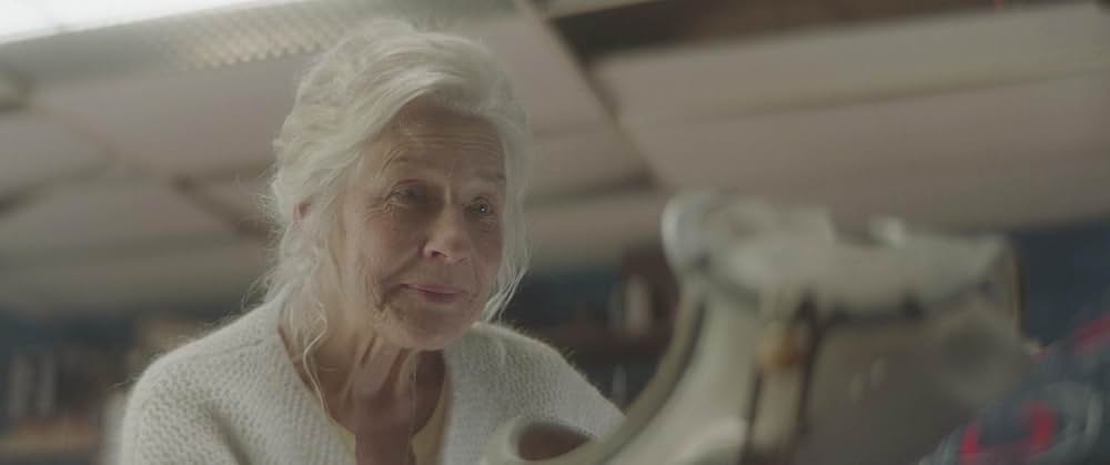 Linoleum（原題）の画像