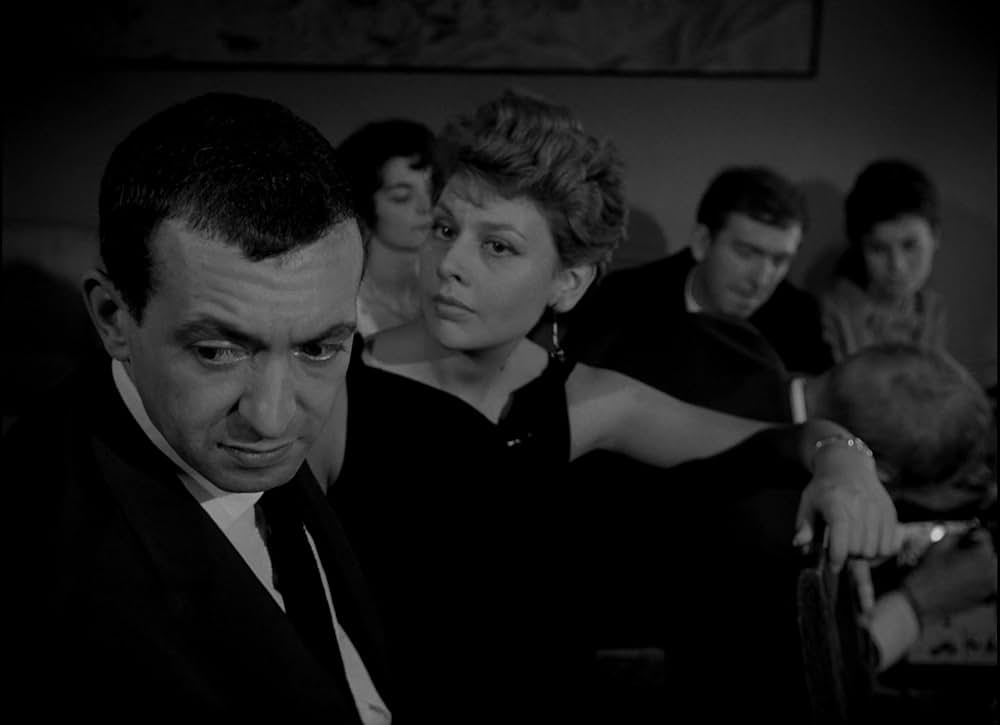 パリはわれらのものの画像