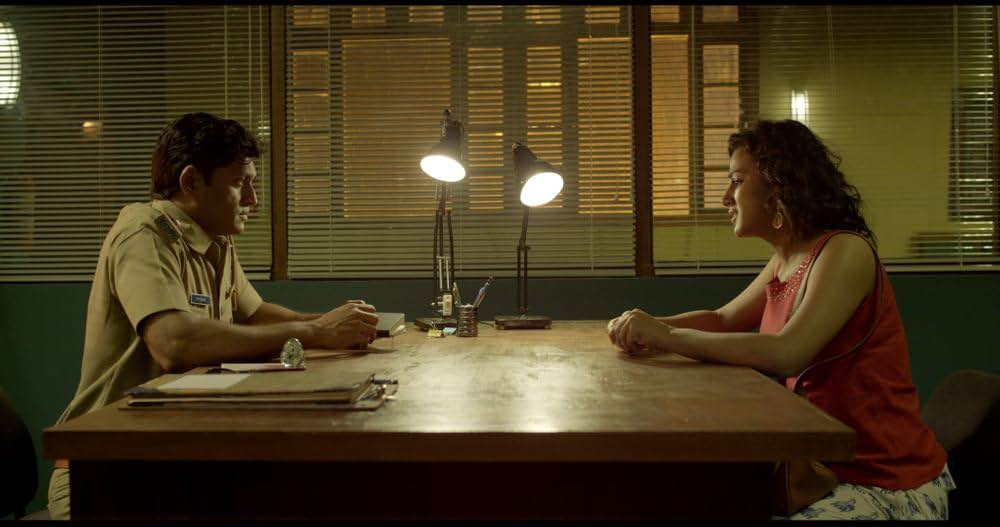 危険なUターンの画像