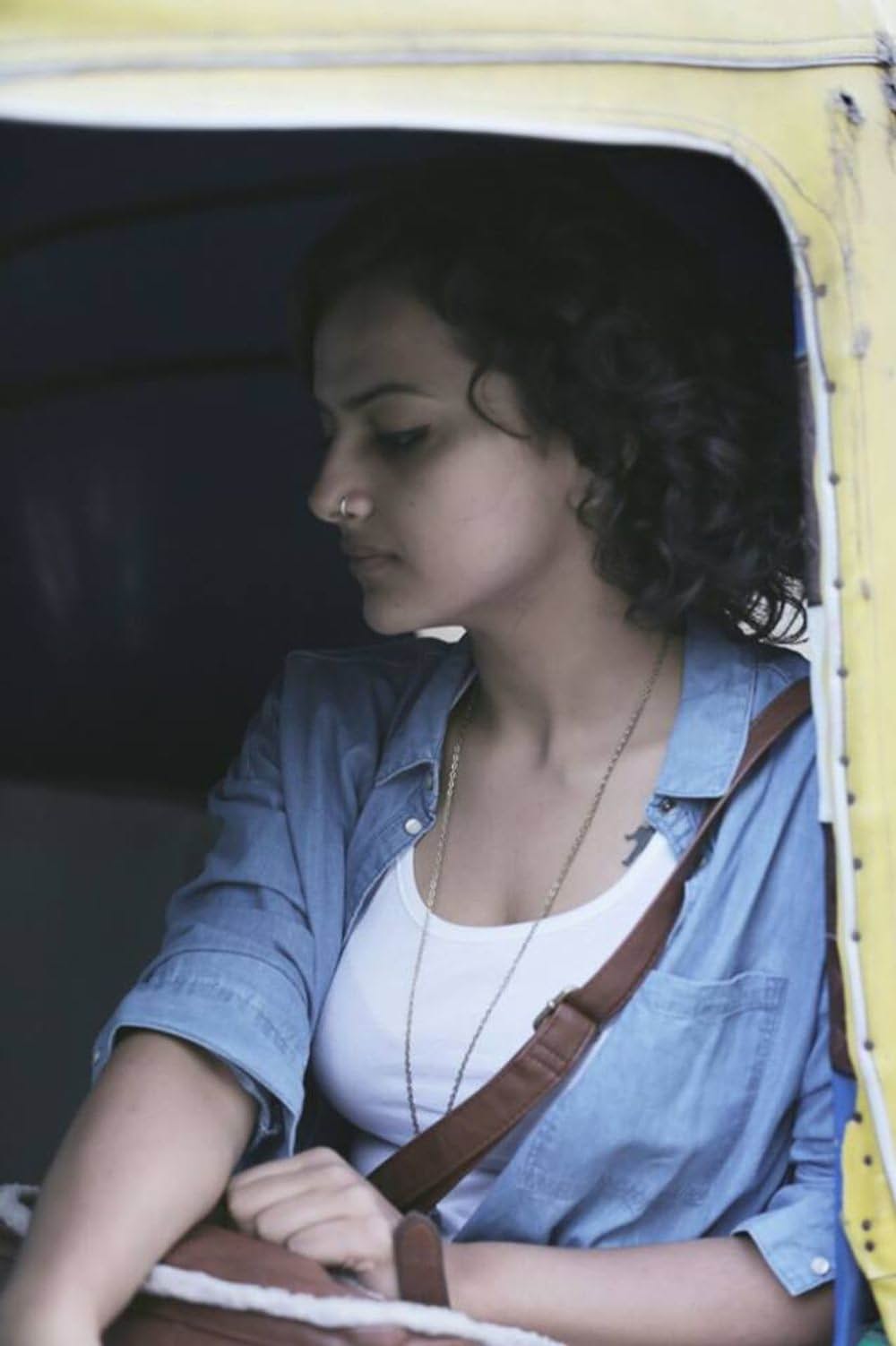 危険なUターンの画像