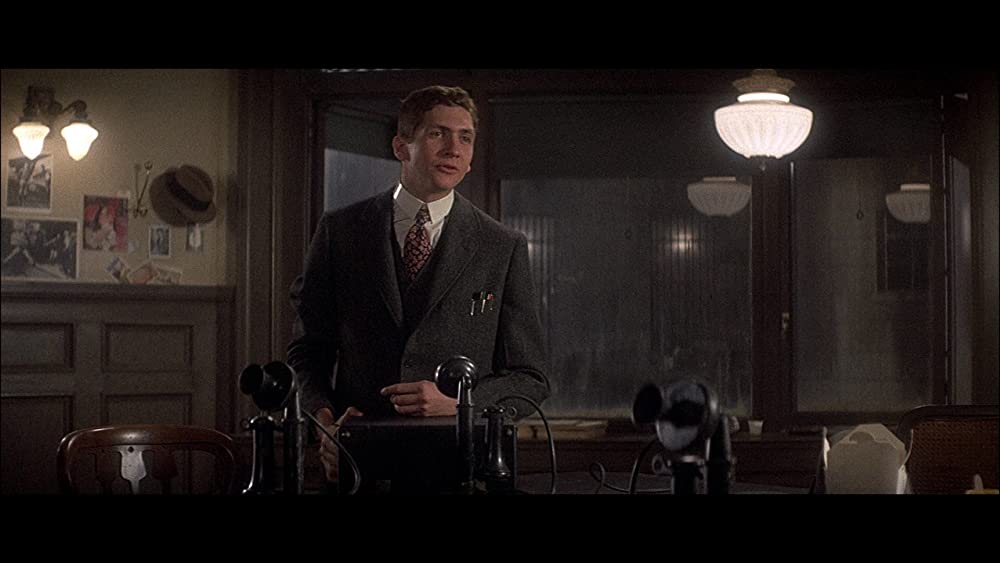 「フロント・ページ」Jon Korkesの画像