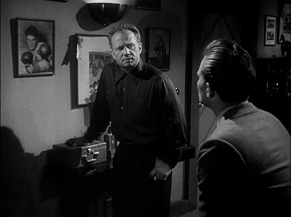 虐殺の街の画像