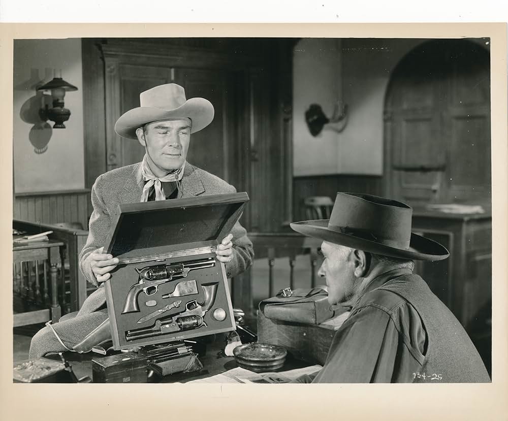 拳銃（コルト）45の画像