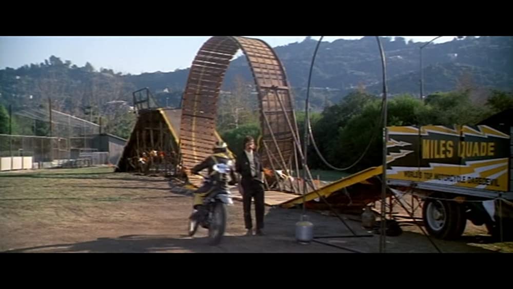 「大地震」ガブリエル・デル & リチャード・ラウンドトゥリーの画像