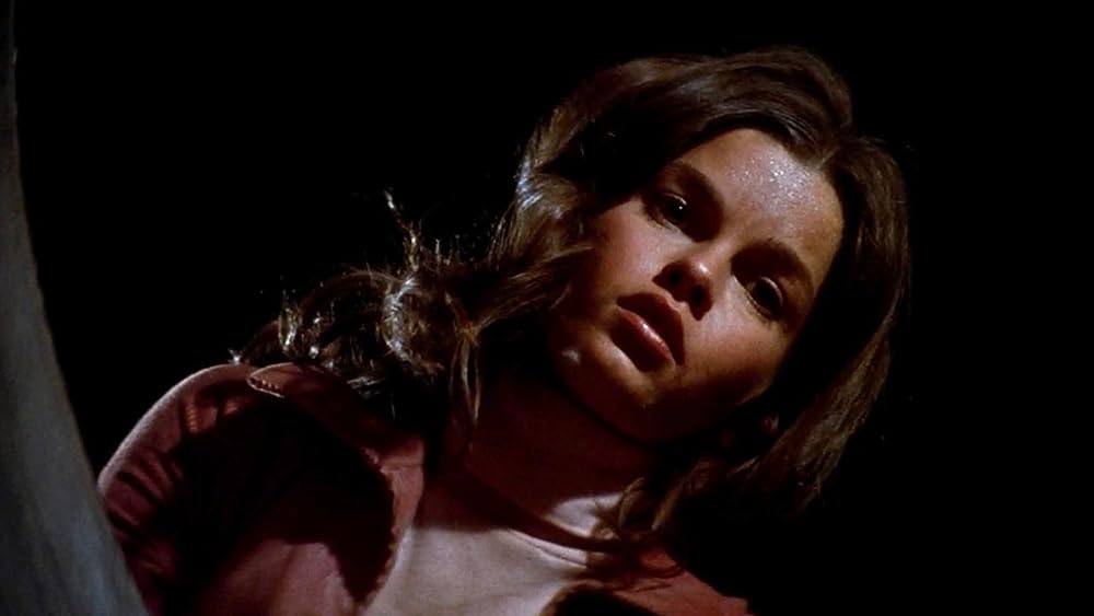 「大地震」Geneviève Bujoldの画像