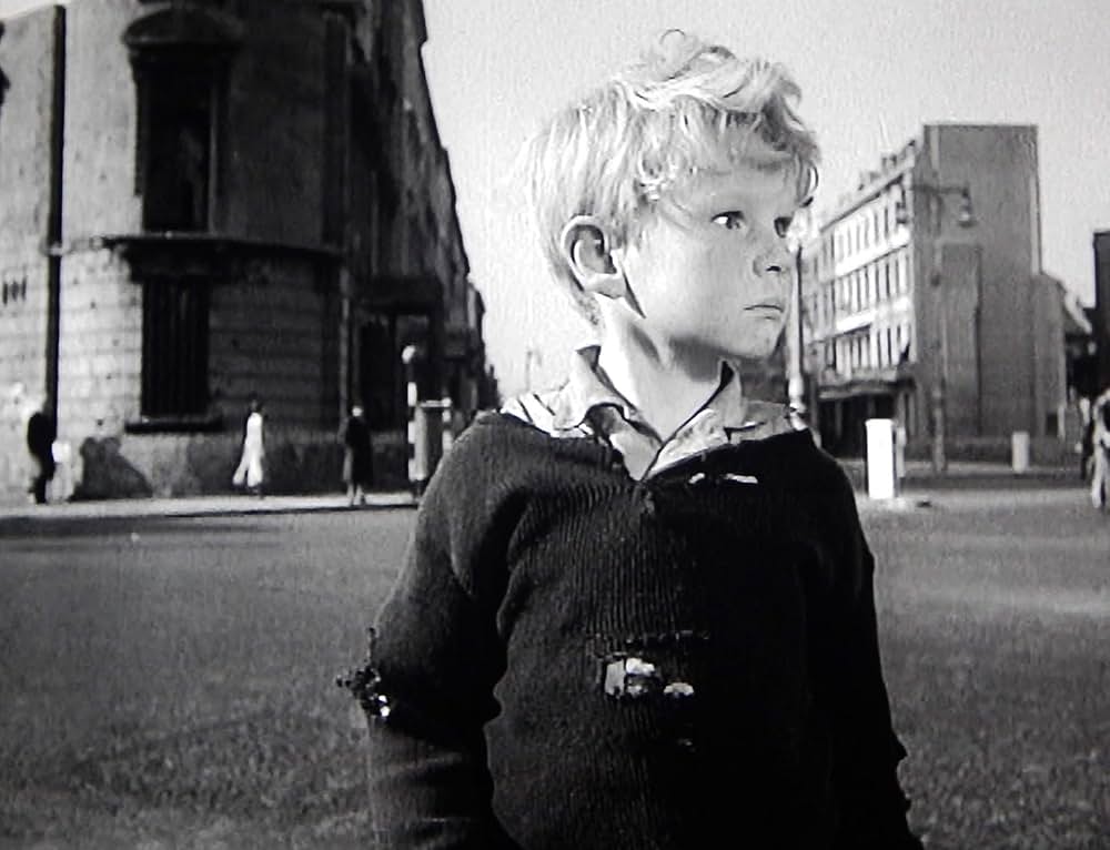 果てなき逃亡の画像