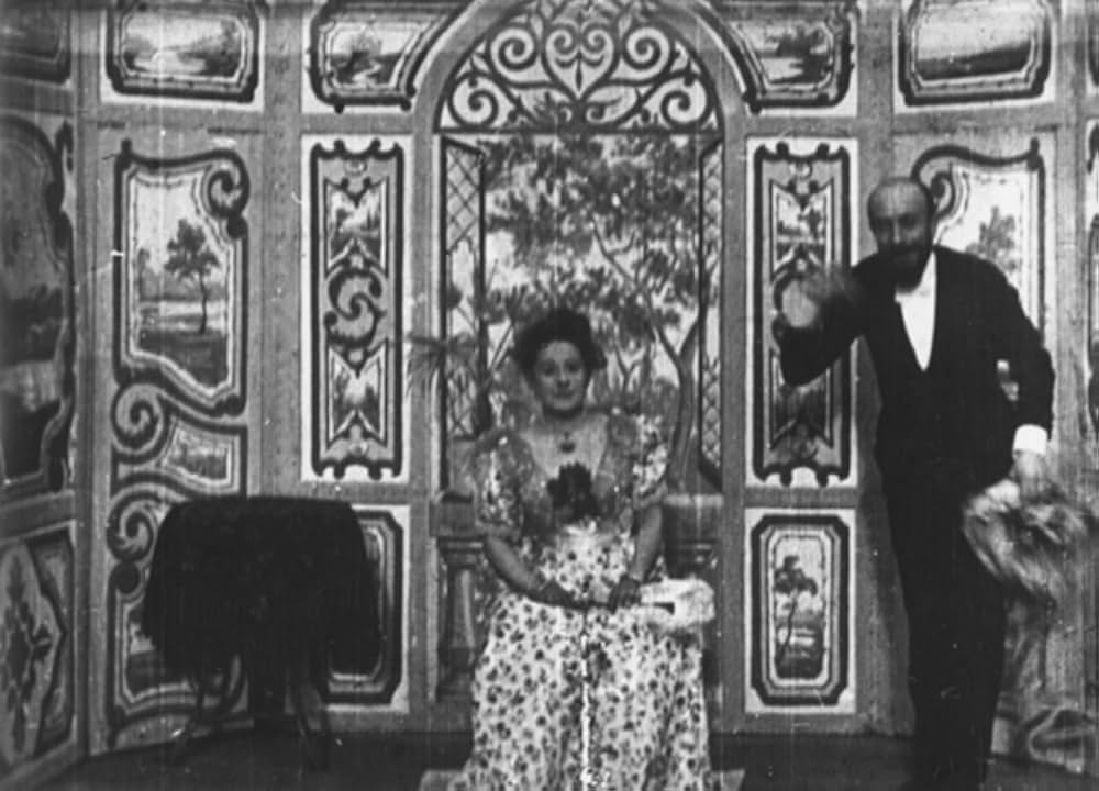 ロベール・ウーダン劇場における婦人の雲隠れの画像