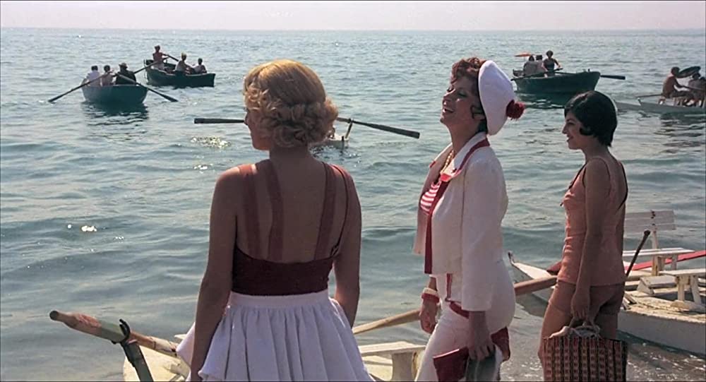 フェリーニのアマルコルドの画像