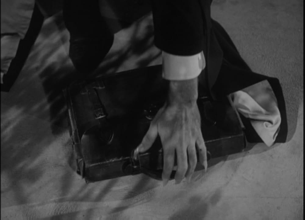 怪談パリの化け猫の画像