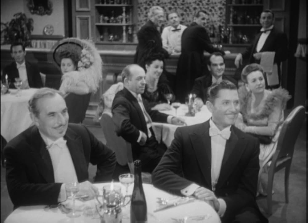 怪談パリの化け猫の画像