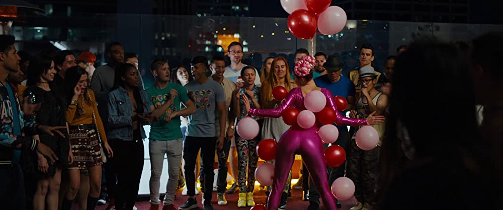 アンダー・ザ・シルバーレイクの画像